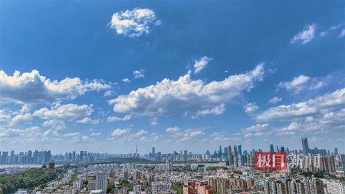 降雨降温来之前, 武汉蓝 明媚耀眼