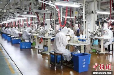 诞生于金银潭医院的“上海发明” 三天从图纸变医护人员防护用品